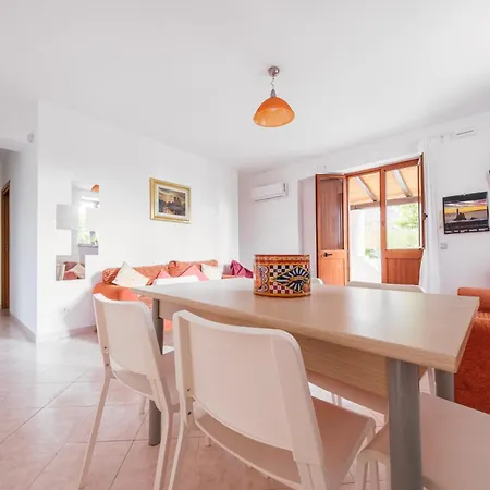 Casa Gialla - Aeolian Lipari (Isola Lipari)