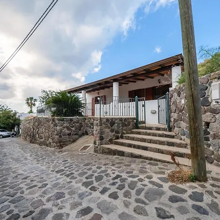 Casa Gialla - Aeolian Villa *